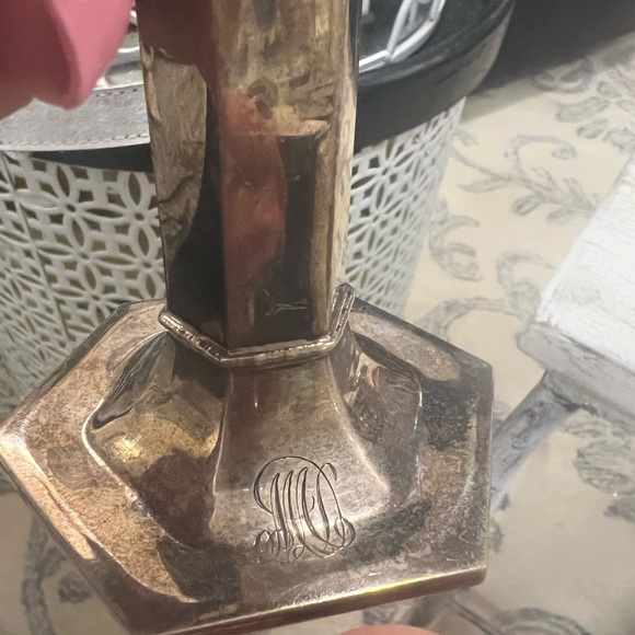 ANTIQUE TIFFANY STERLING SILVER THREE CANDLESTICKS WITH MONNOGRAM - Picture 8 of 14